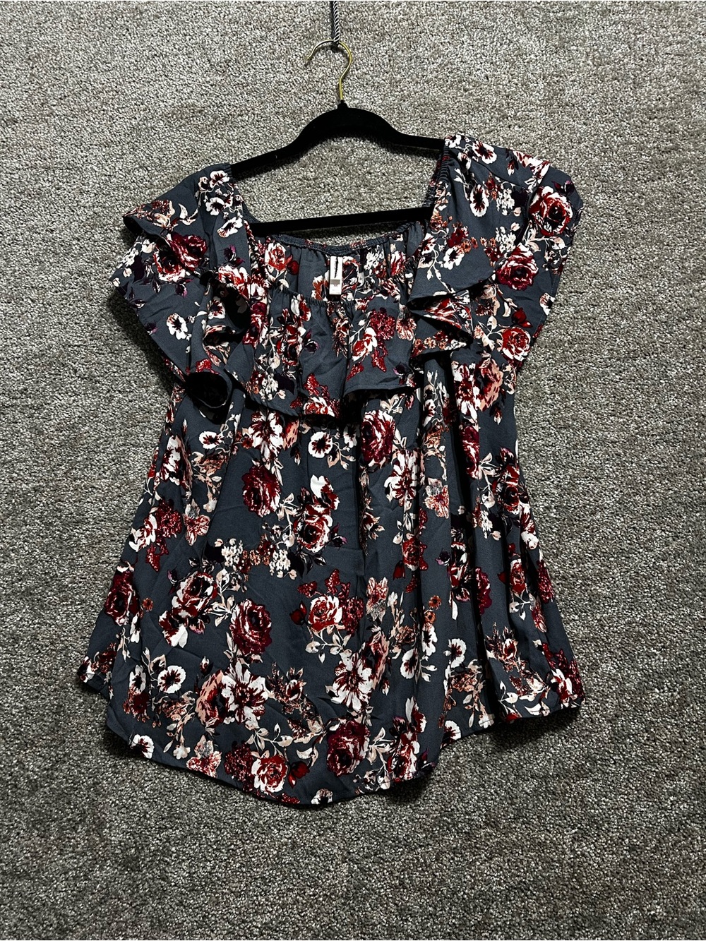 Xhiliration Woman’s Floral Off the shoulder blouse top plus size XXL